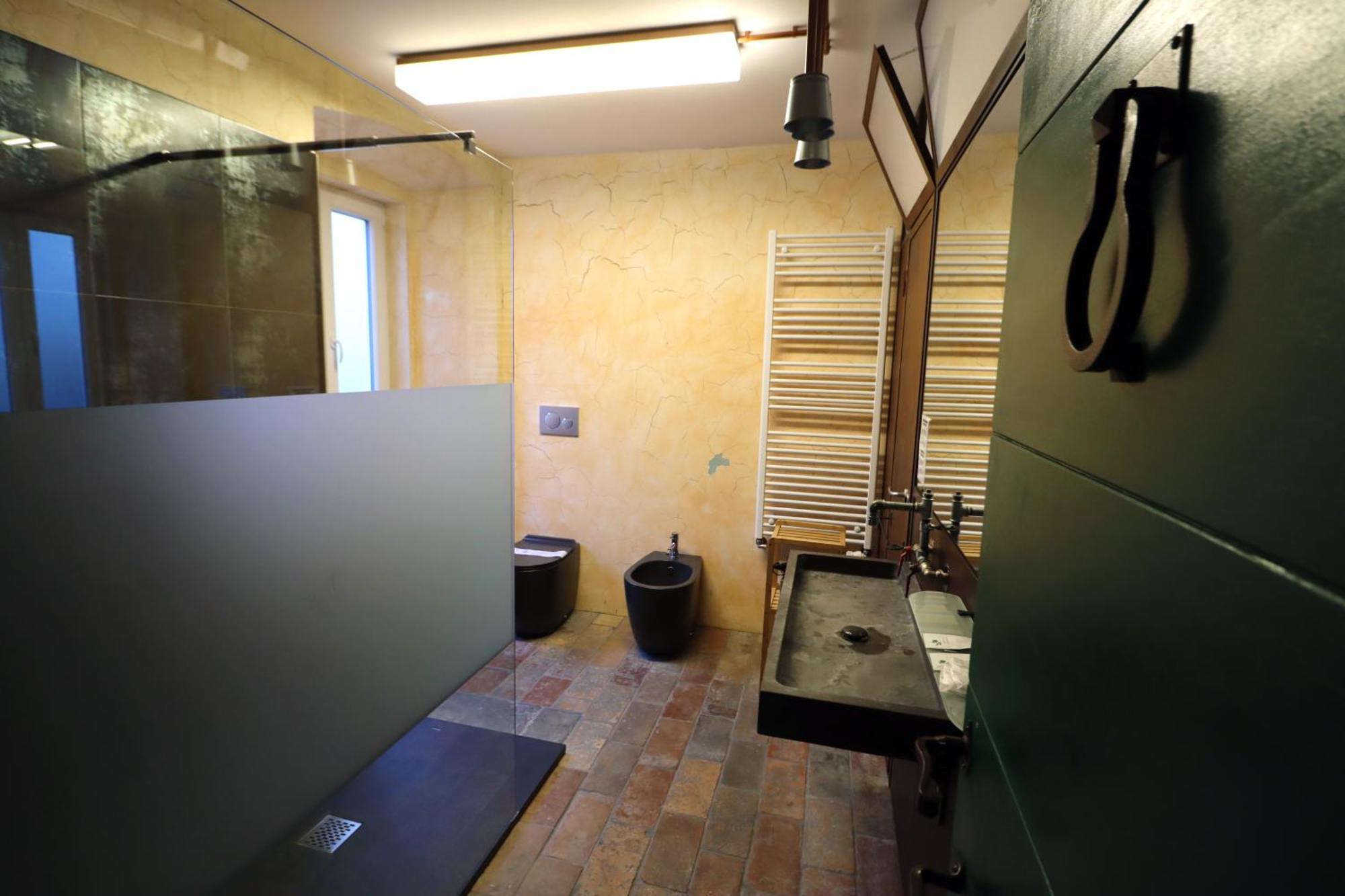 Thematic Rooms - Athema Atmosphere Trieste Exteriör bild